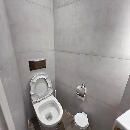 Spacious In Sliema- Near The Sea Sliema