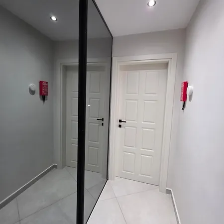 Spacious In Sliema- Near The Sea Sliema